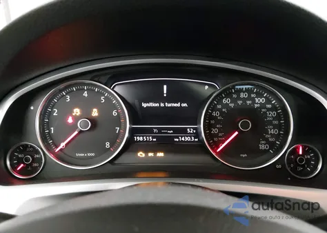 2013 Volkswagen Touareg Vr6 Lux z USA, uszkodzony, nr VIN WVGEF9BP5DD003845